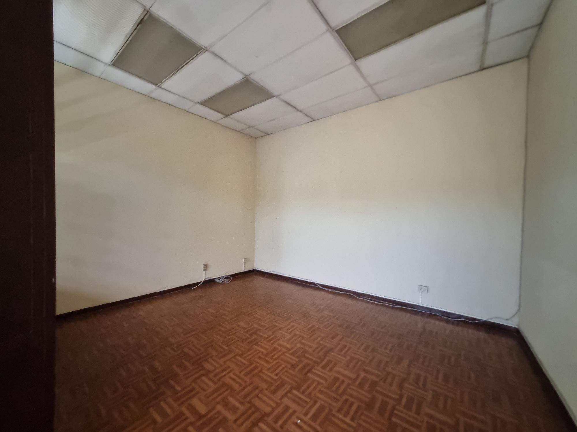 VENTA casa zona 1, sobre 8va avenida y 10ma. calle - Imagen 3
