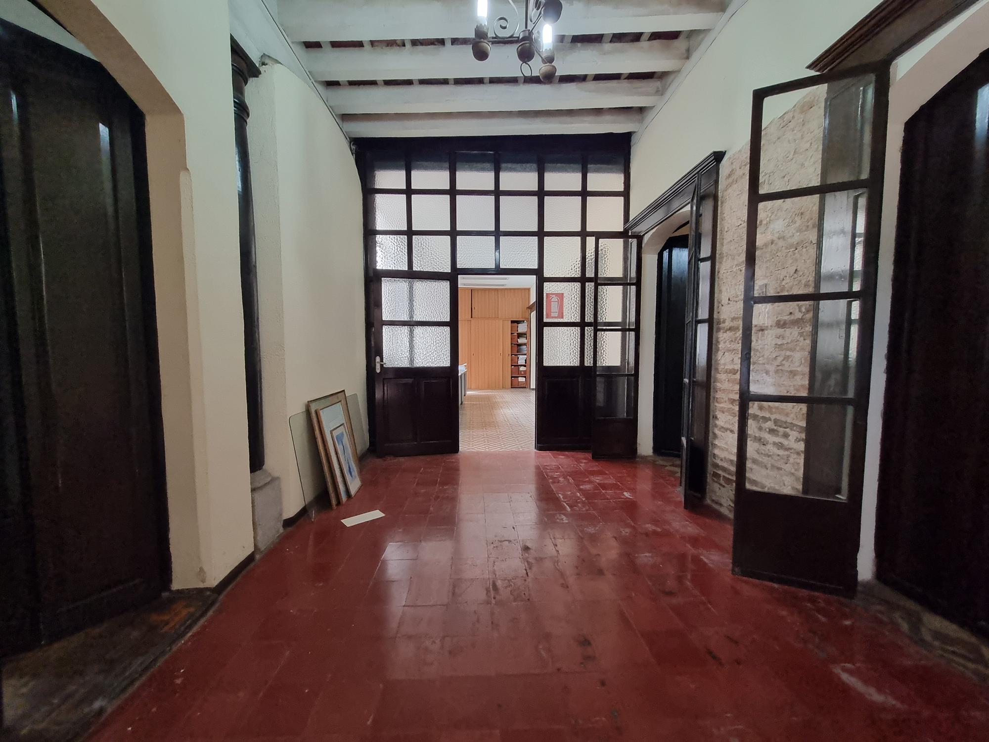 VENTA casa zona 1, sobre 8va avenida y 10ma. calle - Imagen 5