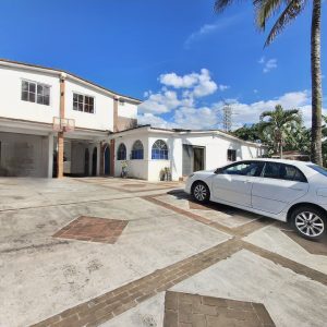 Venta Casa grande, Boca del Monte, Zona 3