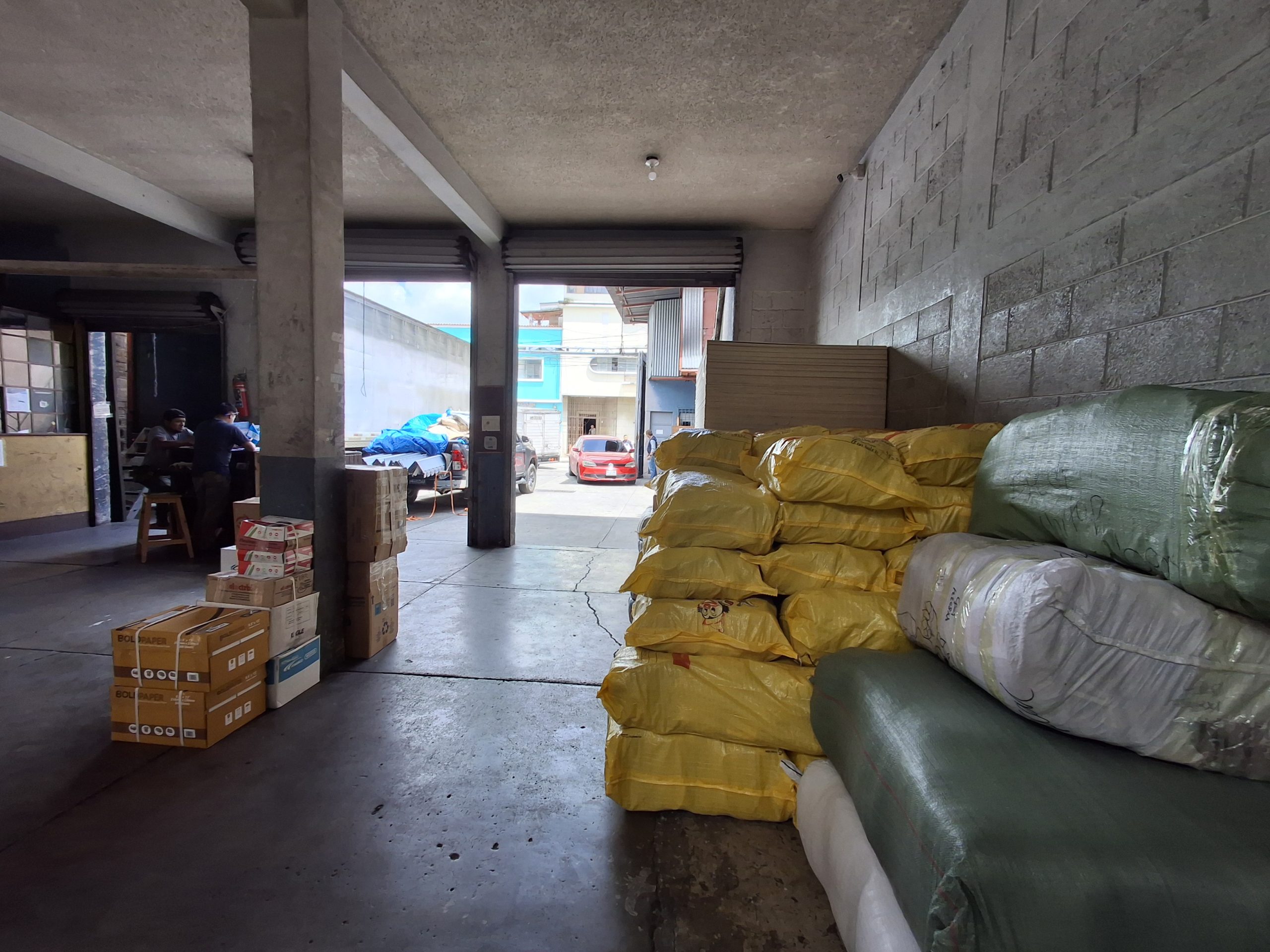 VENTA Bodega con Apartamento Zona 1, a 2 cuadras de MP - Imagen 3