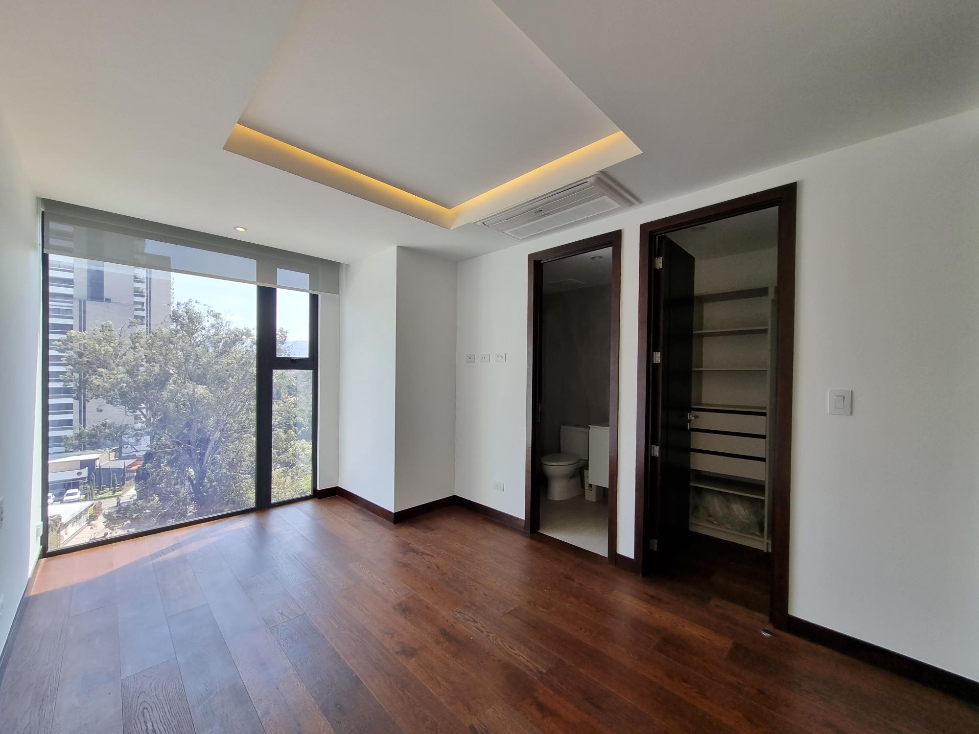 VENTA Apartamento Zona 10 Edificio Vasanta - Imagen 2