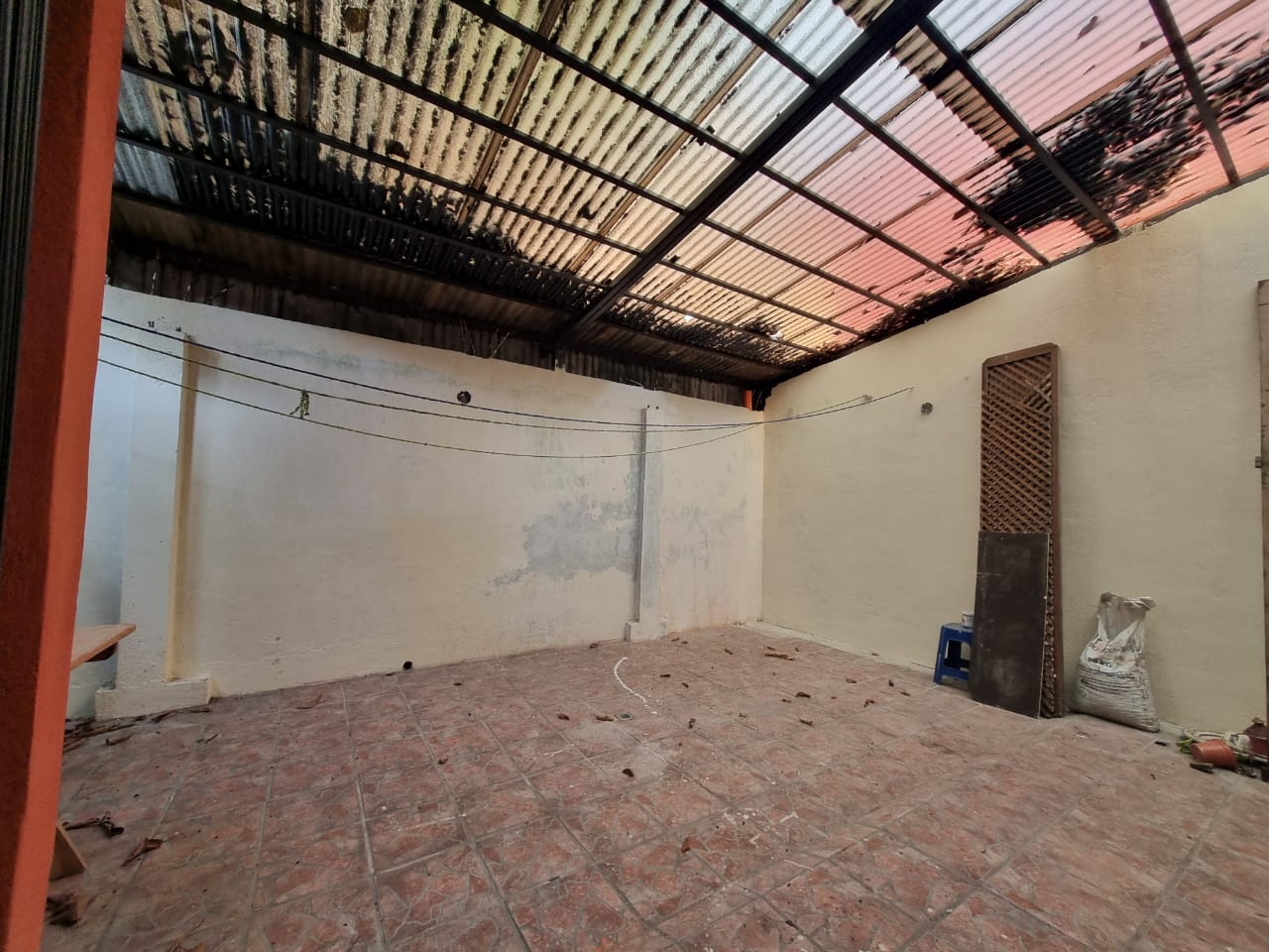 VENTA Casa Zona 18 Residencial Los Olivos, sector 9 - Imagen 3