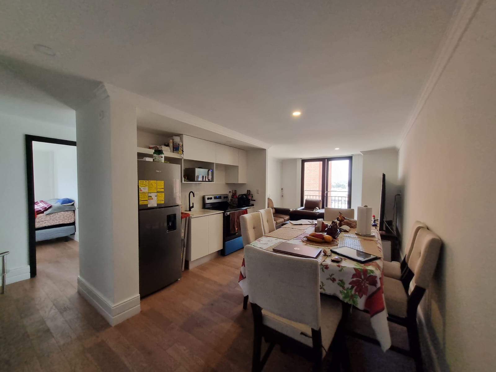 VENTA apartamento zona 5, Edificio Céntrico - Imagen 3