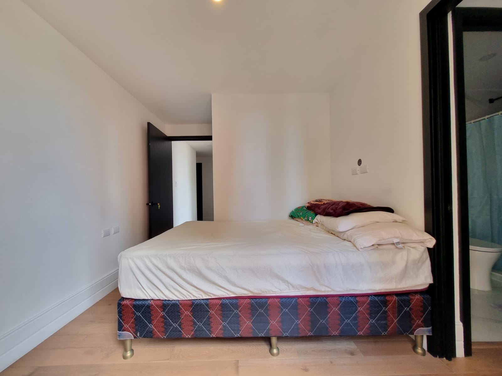 VENTA apartamento zona 5, Edificio Céntrico - Imagen 6